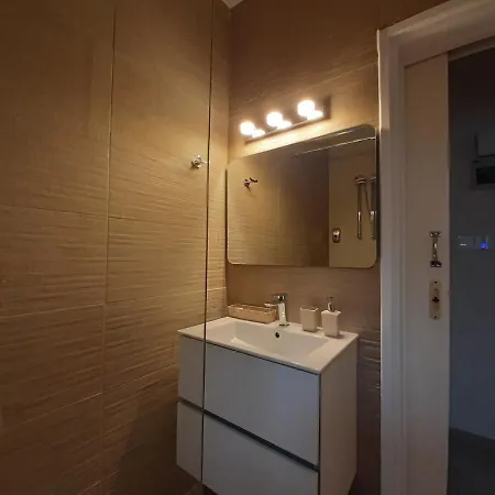Maya*s Comfortable Apartment! Appartement *